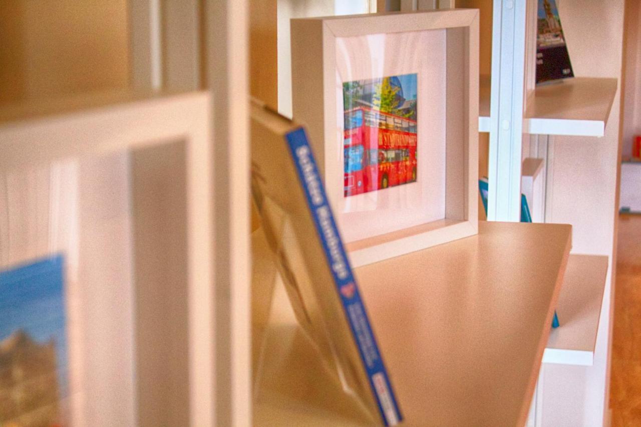 Neu! Einmaliges Loft Im Binnenhafen - Hafenblick! Hambourg Extérieur photo
